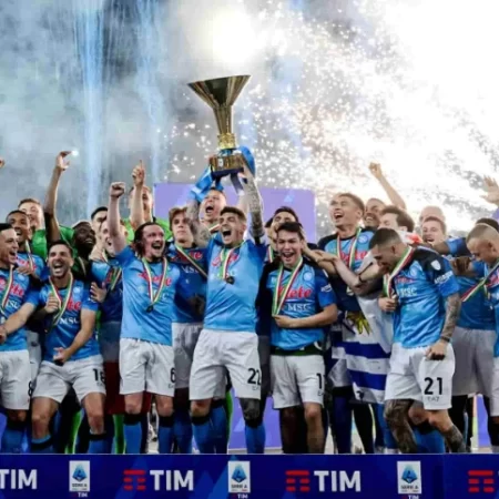 Napoli vô địch Serie A – 3 lý do giúp thành công sau 33 năm